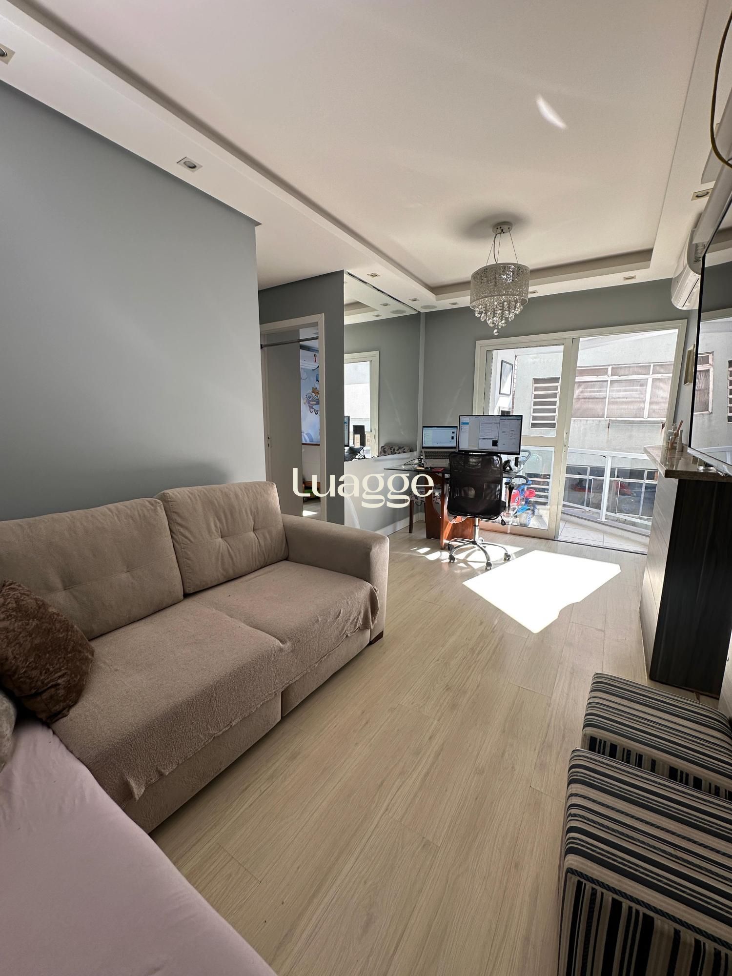 Apartamento à venda com 2 quartos, 54m² - Foto 1