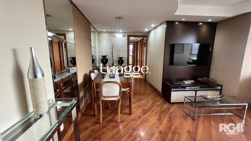 Apartamento à venda com 3 quartos, 80m² - Foto 2