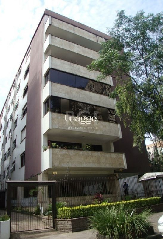 Apartamento à venda com 3 quartos, 195m² - Foto 2