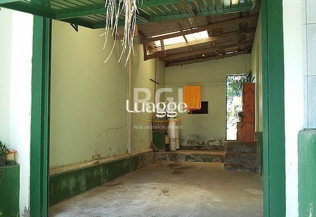 Casa à venda com 4 quartos, 112m² - Foto 2