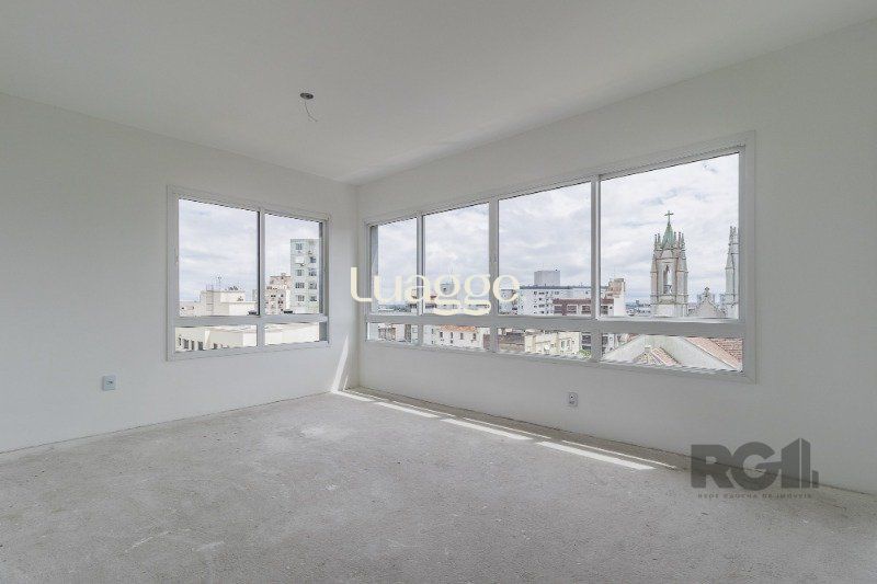 Apartamento à venda com 2 quartos, 71m² - Foto 3
