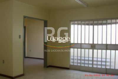 Casa à venda com 3 quartos, 180m² - Foto 8