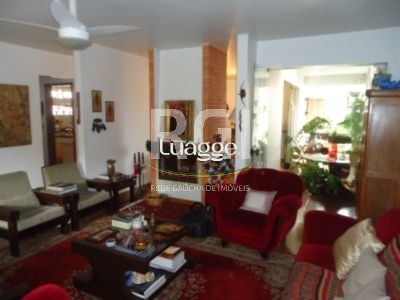 Casa à venda com 4 quartos, 330m² - Foto 22