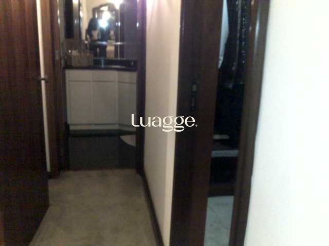 Casa à venda com 3 quartos, 349m² - Foto 18