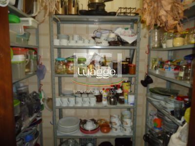 Casa à venda com 4 quartos, 330m² - Foto 32