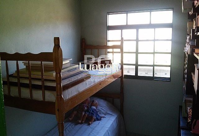 Casa à venda com 4 quartos, 112m² - Foto 11