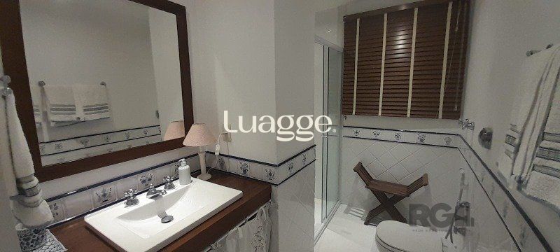 Casa à venda com 3 quartos, 349m² - Foto 7