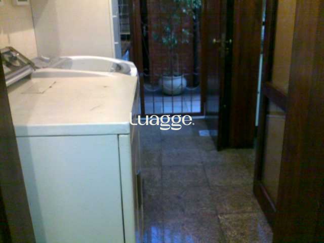 Casa à venda com 3 quartos, 349m² - Foto 13