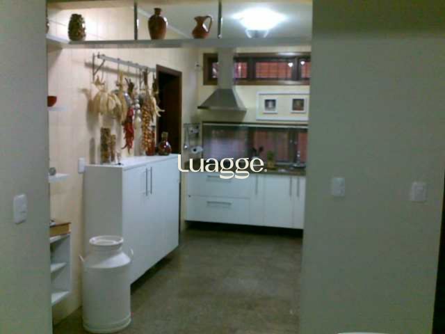 Casa à venda com 3 quartos, 349m² - Foto 25