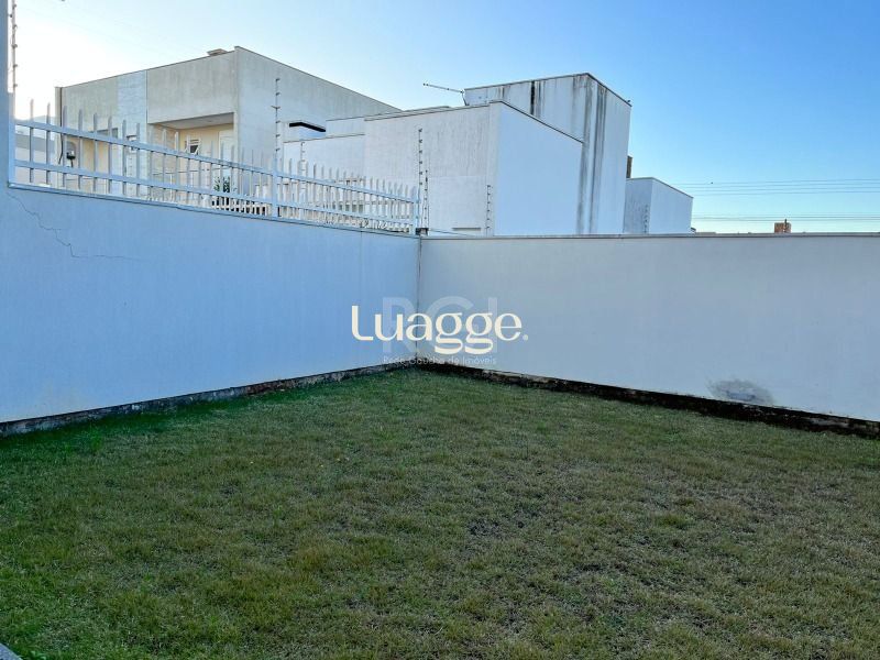 Casa à venda com 3 quartos, 130m² - Foto 14
