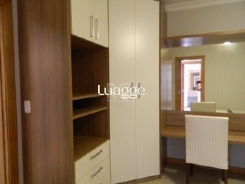 Apartamento à venda com 4 quartos, 191m² - Foto 11