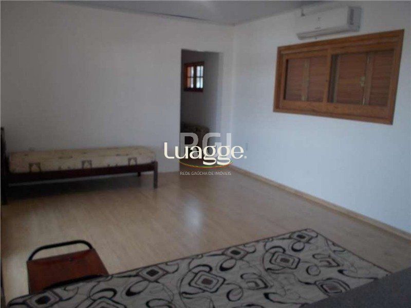 Casa à venda com 4 quartos, 199m² - Foto 11