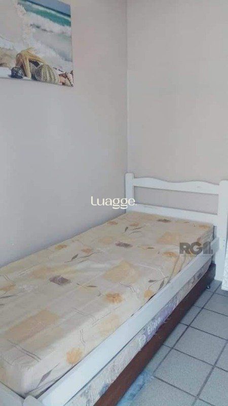 Casa à venda com 7 quartos, 202m² - Foto 36