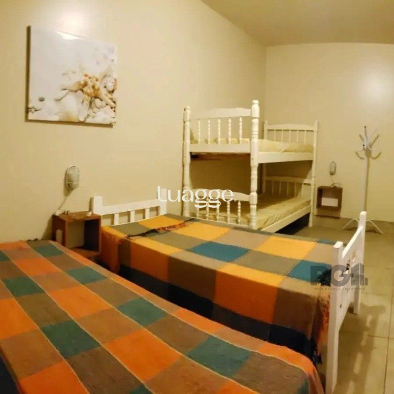 Casa à venda com 7 quartos, 202m² - Foto 15