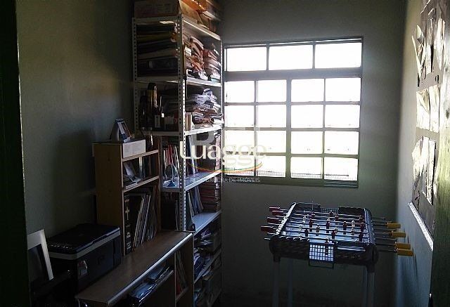 Casa à venda com 4 quartos, 112m² - Foto 10