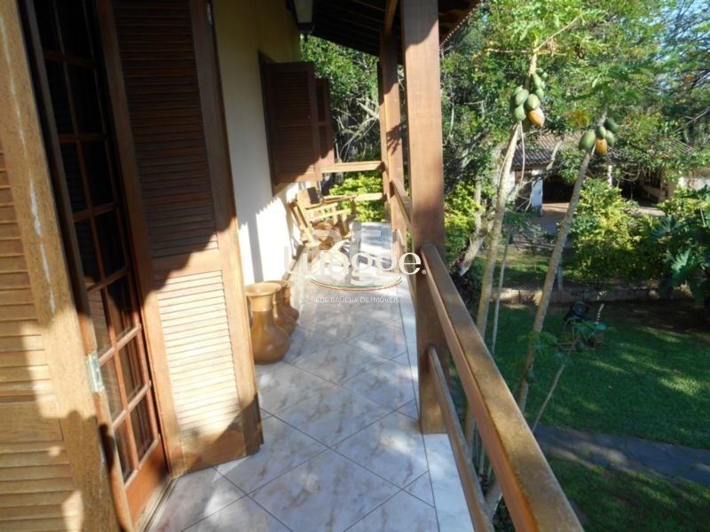 Sítio à venda com 3 quartos, 242m² - Foto 4