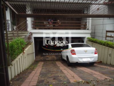 Casa à venda com 4 quartos, 330m² - Foto 3