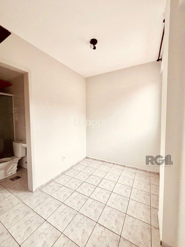 Apartamento à venda com 2 quartos, 72m² - Foto 13