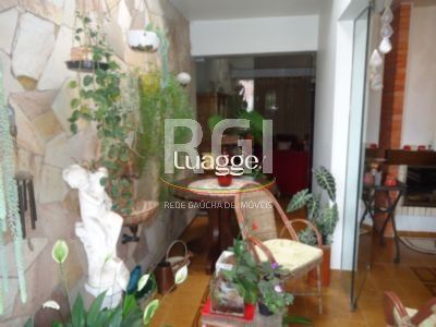 Casa à venda com 4 quartos, 330m² - Foto 26