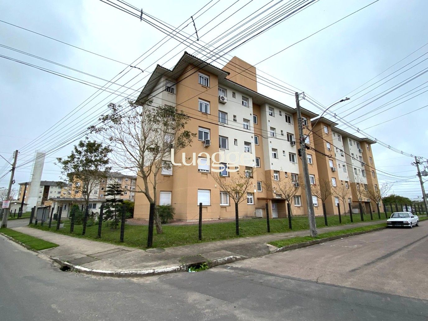 Apartamento 2D para locação no Bairro Restinga