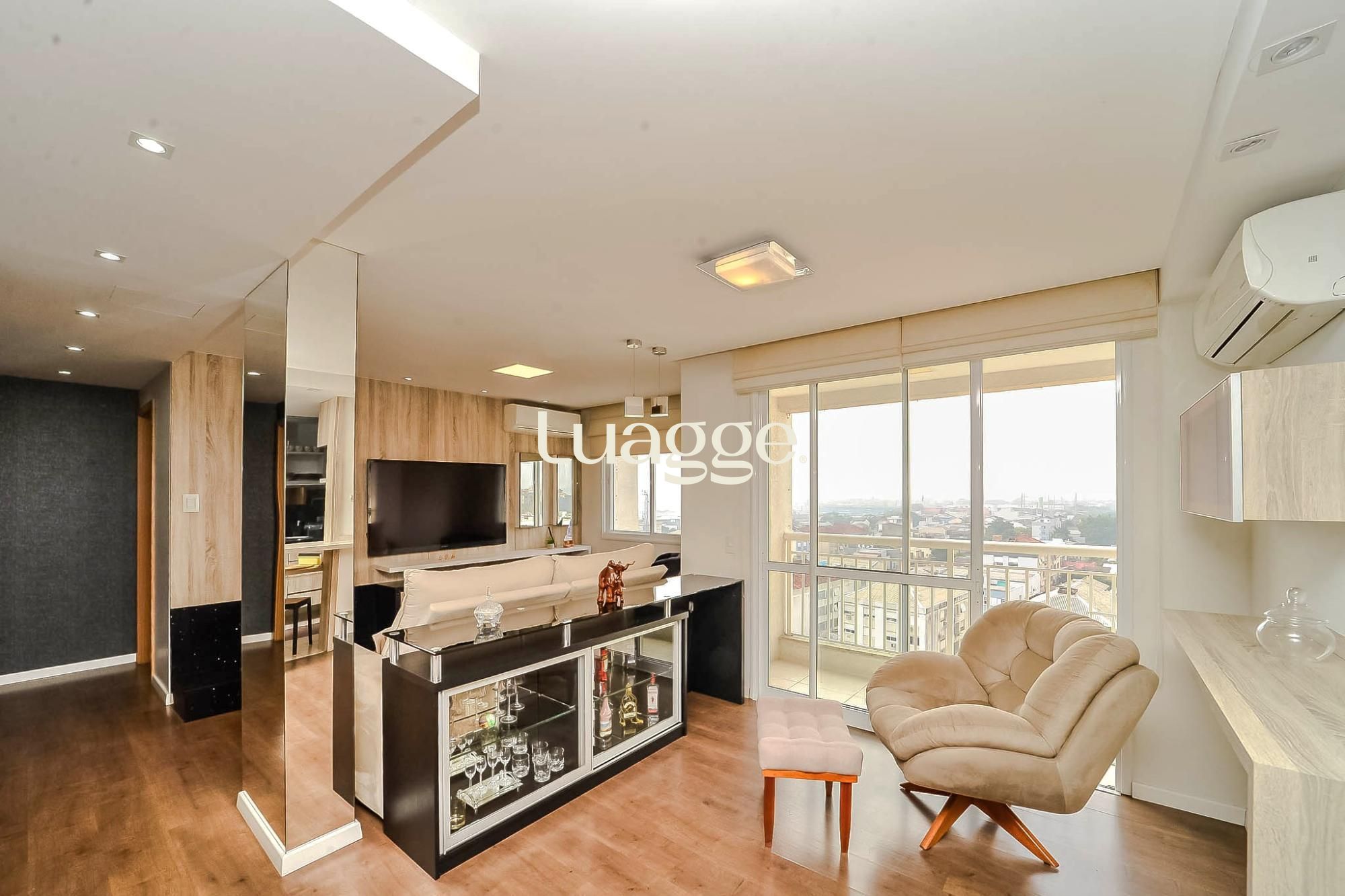 Apartamento à venda com 2 quartos, 84m² - Foto 3
