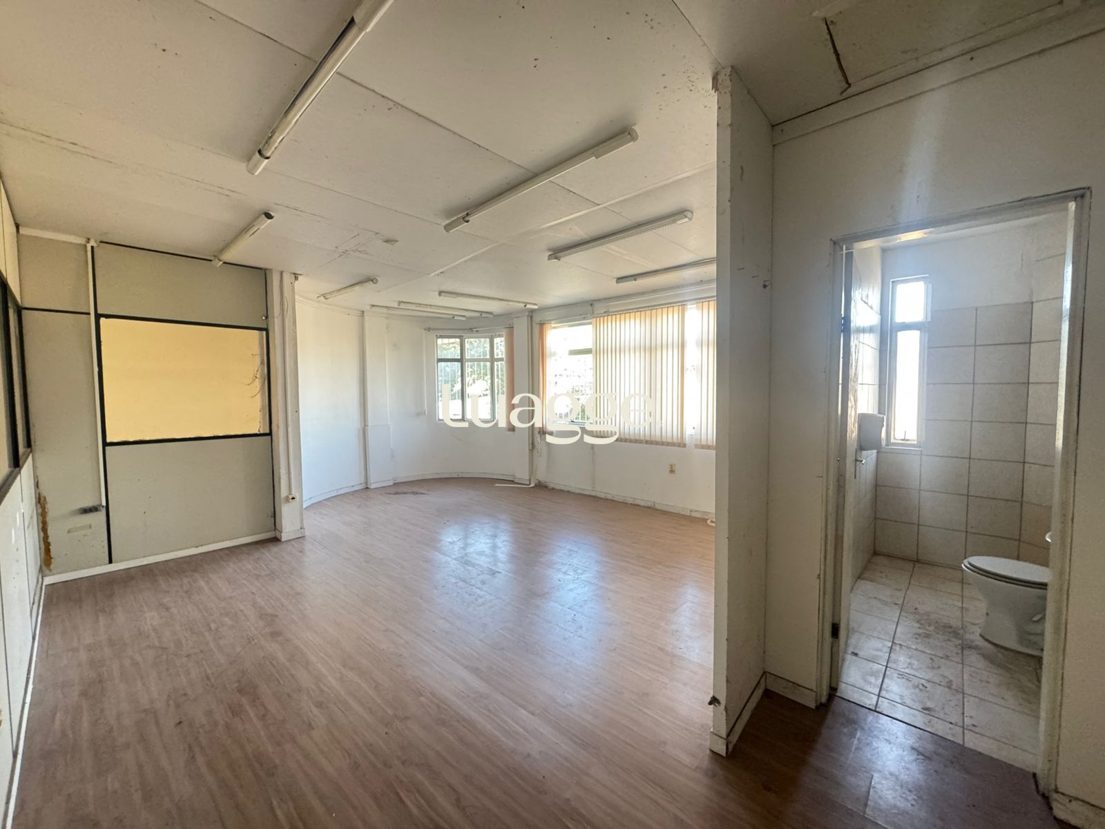 Depósito-Galpão-Armazém à venda com 6 quartos, 552m² - Foto 15