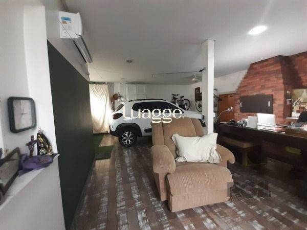 Casa à venda com 4 quartos, 244m² - Foto 15