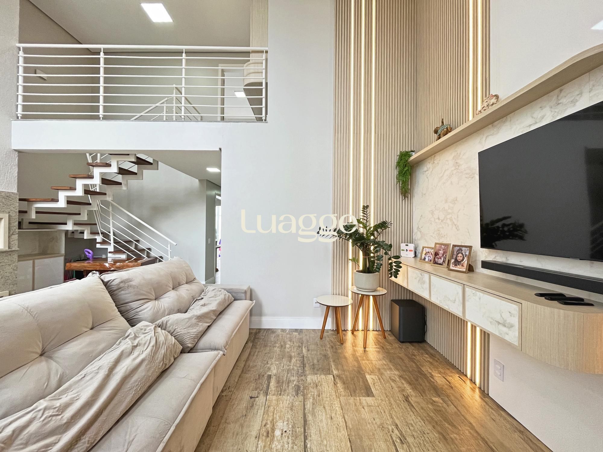 Casa à venda com 2 quartos, 111m² - Foto 5