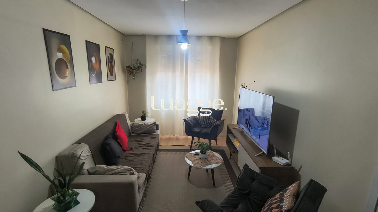 Ótimo Apartamento 2 dormitórios térreo, reformado.