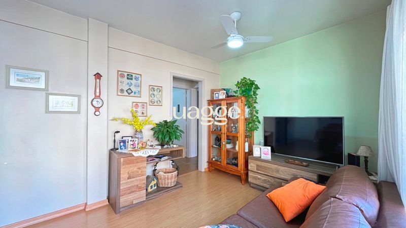 Apartamento à venda com 2 quartos, 77m² - Foto 10