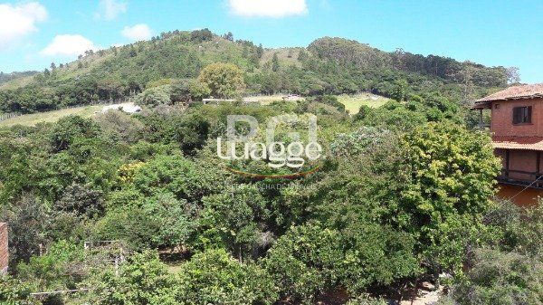 Sítio à venda com 3 quartos, 248m² - Foto 60