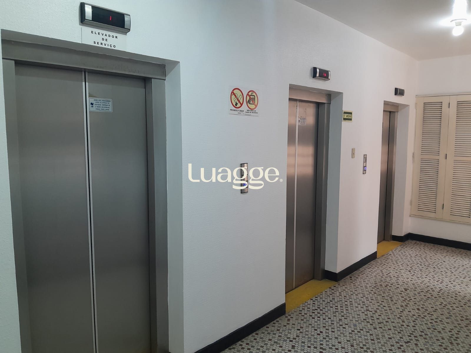 Sala Comercial á venda no Centro de Porto Alegre