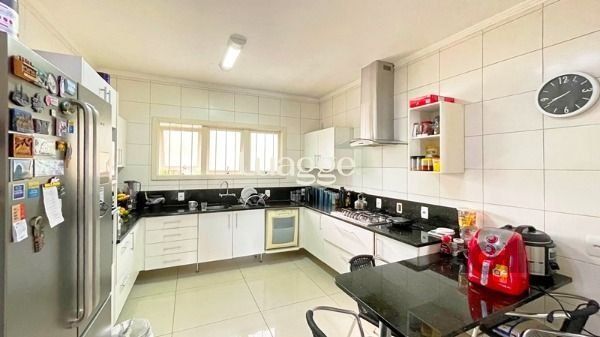 Casa à venda, 351m² - Foto 18