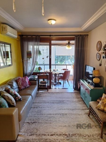 Apartamento à venda com 2 quartos, 80m² - Foto 3
