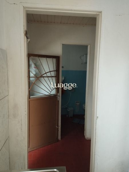 Casa à venda com 1 quarto, 166m² - Foto 12