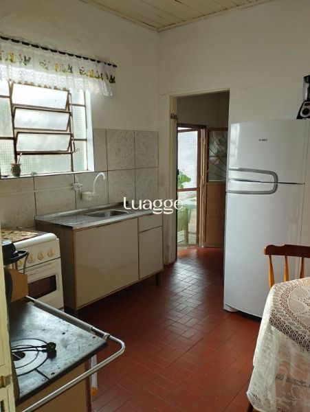 Casa à venda com 1 quarto, 166m² - Foto 13