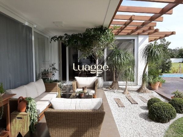 Casa de Condomínio à venda com 3 quartos, 322m² - Foto 9