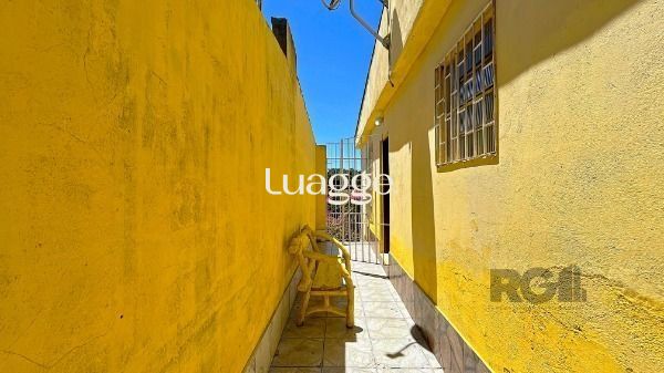 Casa à venda com 2 quartos, 139m² - Foto 4