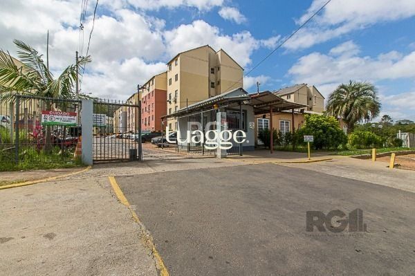 Apartamento em Porto Alegre, no bairro Campo Novo, com 2 dormitório(s), e 2 banheiros, à venda.