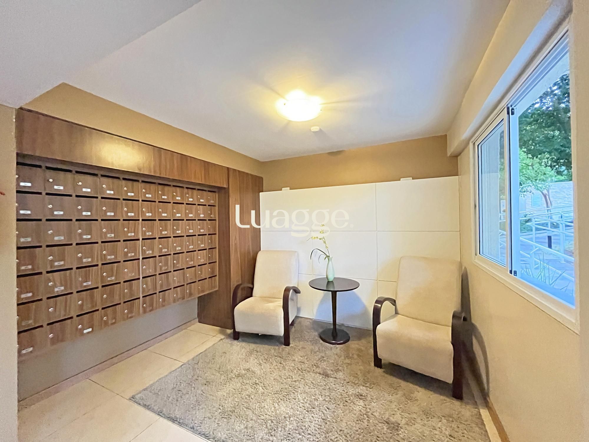 Apartamento à venda com 3 quartos, 74m² - Foto 4