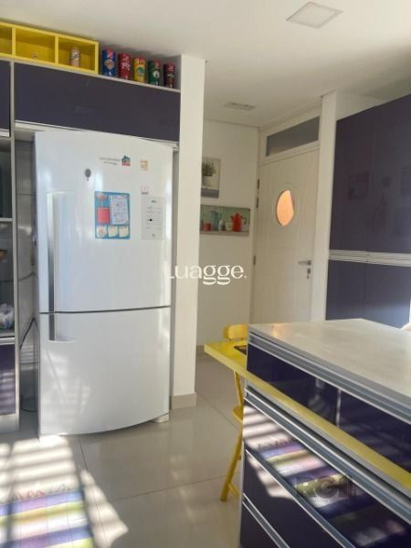 Casa de Condomínio à venda com 3 quartos, 269m² - Foto 53