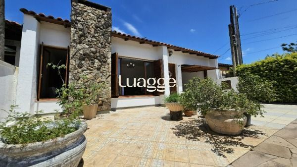 Casa de Condomínio à venda com 3 quartos, 112m² - Foto 1