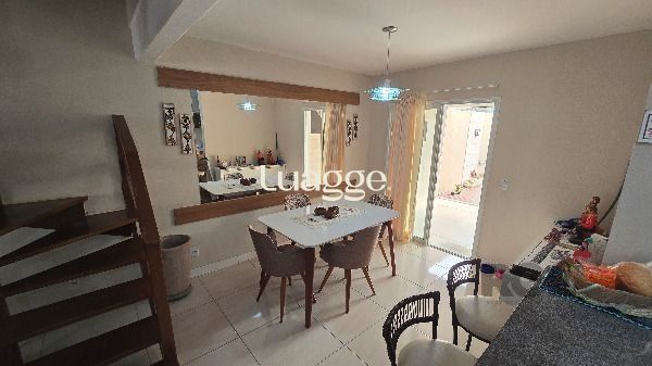 Casa de Condomínio à venda com 3 quartos, 143m² - Foto 9