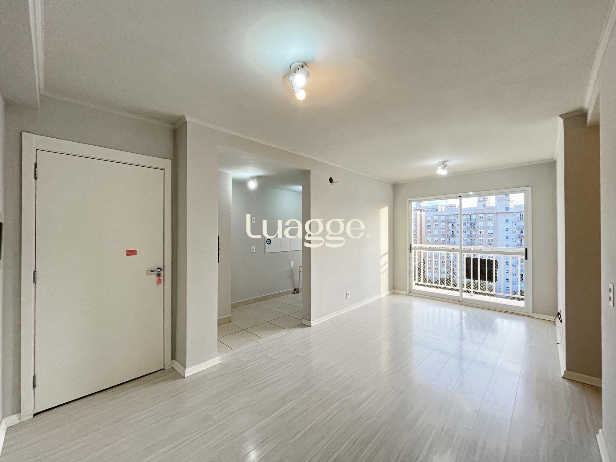 Apartamento à venda com 3 quartos, 74m² - Foto 9