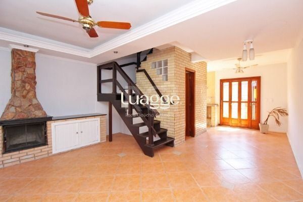Casa de Condomínio à venda com 3 quartos, 190m² - Foto 4