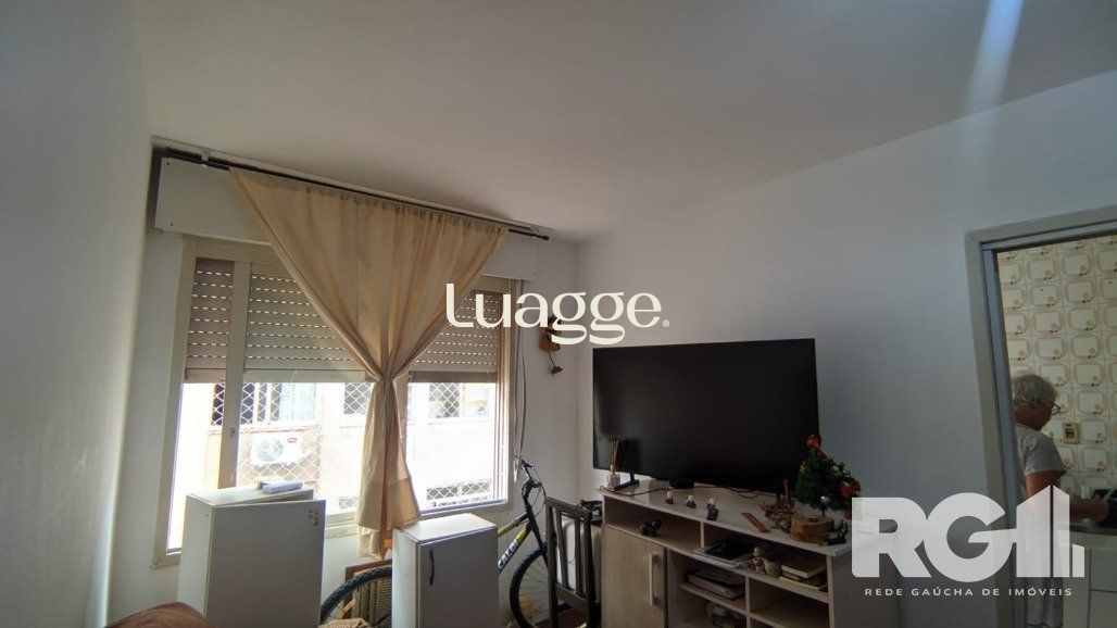 Apartamento à venda com 1 quarto, 40m² - Foto 2