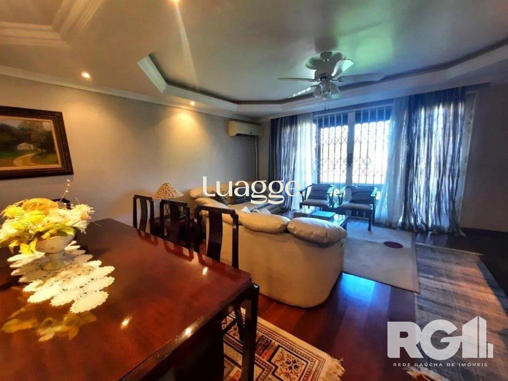 Casa à venda com 3 quartos, 126m² - Foto 4