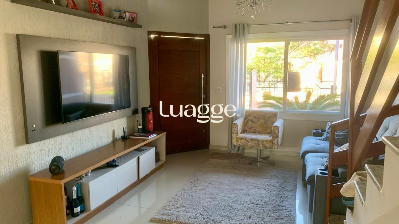 Casa à venda com 3 quartos, 130m² - Foto 2