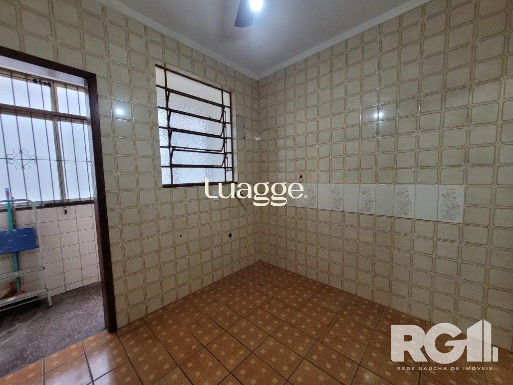 Apartamento à venda com 2 quartos, 76m² - Foto 2