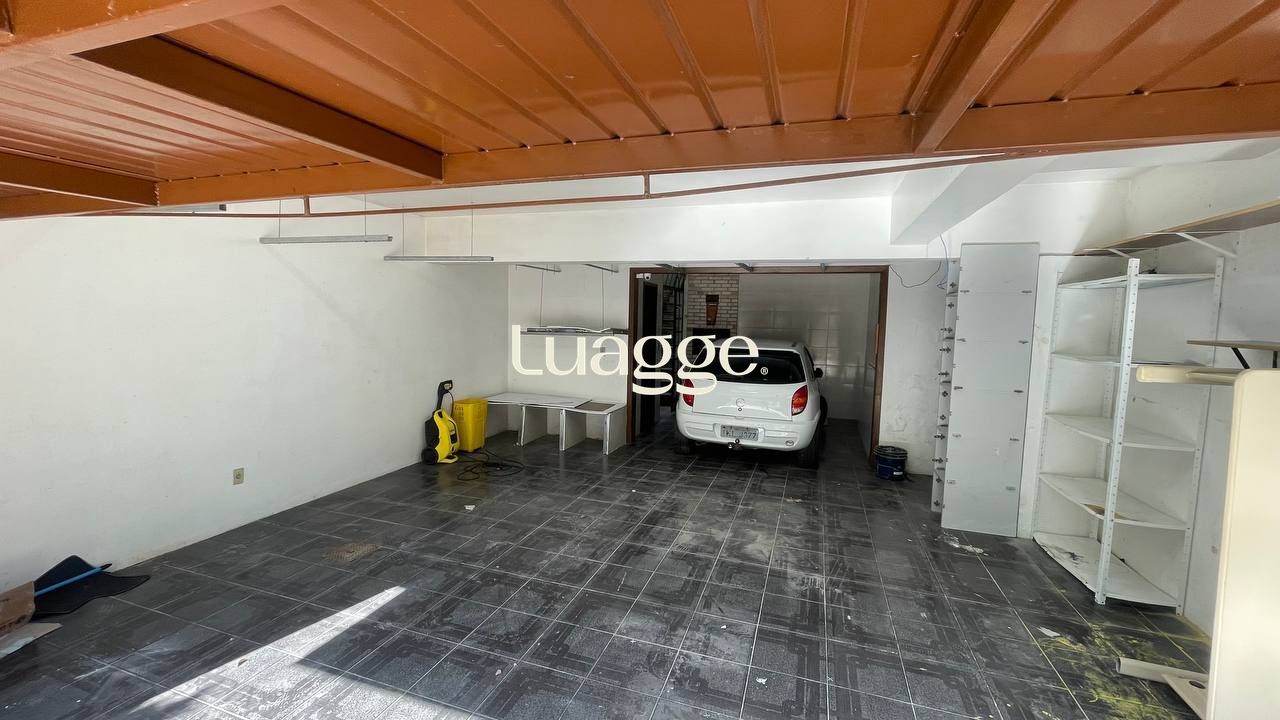 Casa, 4 quartos, 241 m² - Foto 40